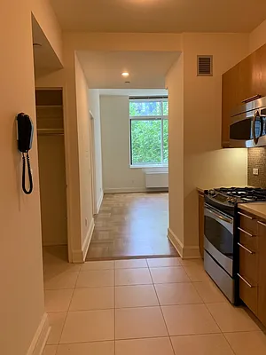 Rented by Windsor Property Management | media 22