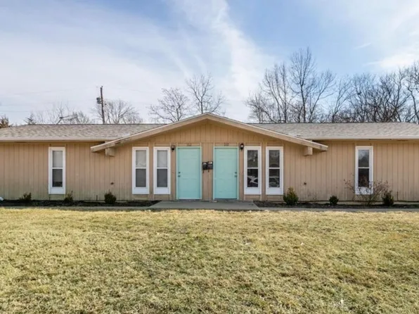 112 Redwood Rd, Columbia, MO 65203