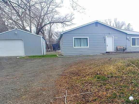 5th image of 2314 S 66th Ave