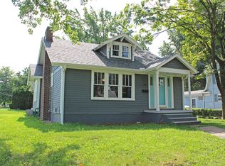 882 S Redman Ave, Marshall, MO 65340