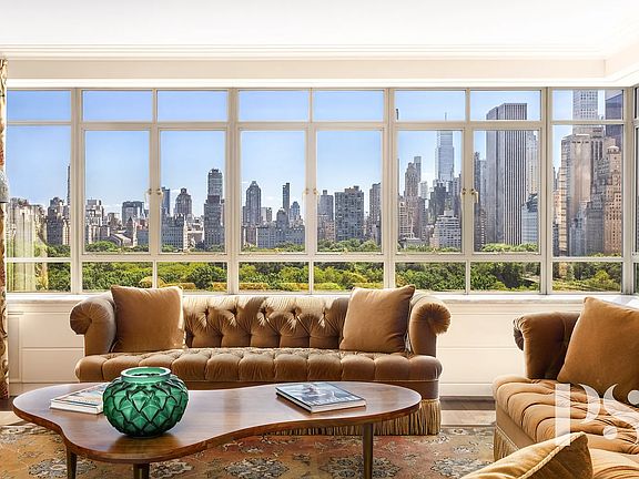 4th image of 25 Central Park W APT 15J