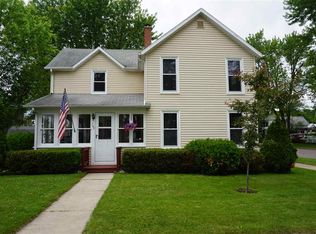 107 N Maple St, North Freedom, WI 53951