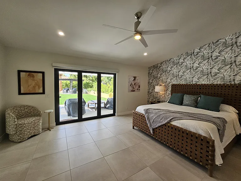 72278 Barbara Dr — Photo 36