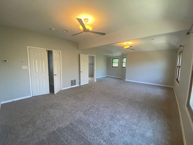11915 Sky West Dr — Photo 9
