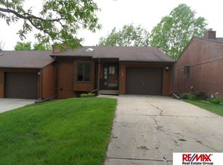 7168 N 79th Plz, Omaha, NE 68122