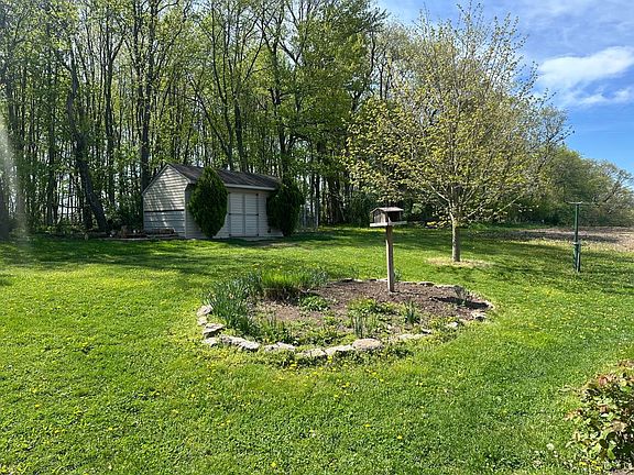 5th image of 2156 Hollow Rd