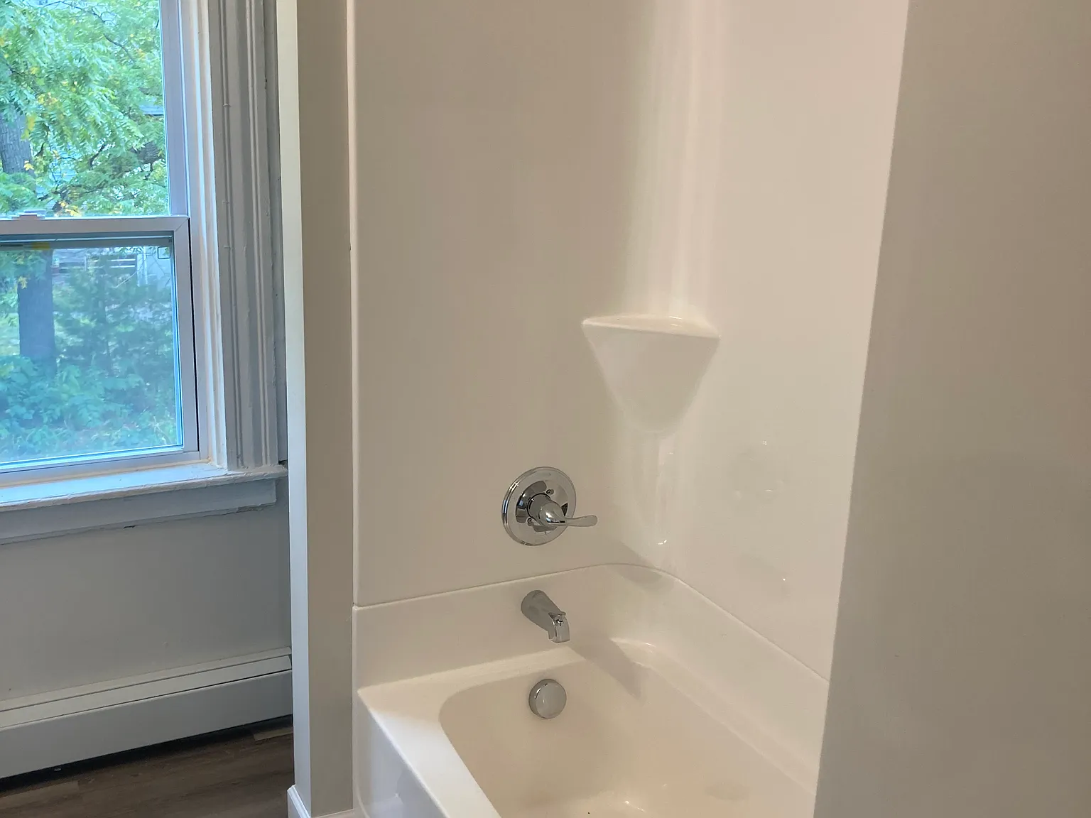 424 Harrison St — Photo 4
