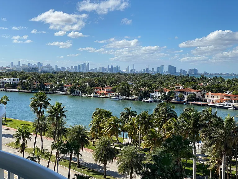 5401 Collins Ave #620 — Photo 23