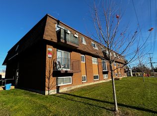 333 Joseph St #8, Carleton Place, ON K7C3Z5