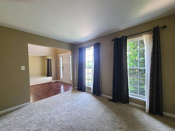 3rd image of 4002 Mossy Bank Ln