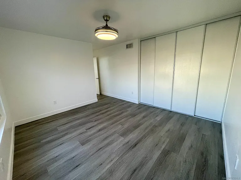 13875 Wayland Grove Ct — Photo 18