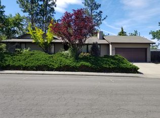 2773 Jessica Cir, Medford, OR 97504