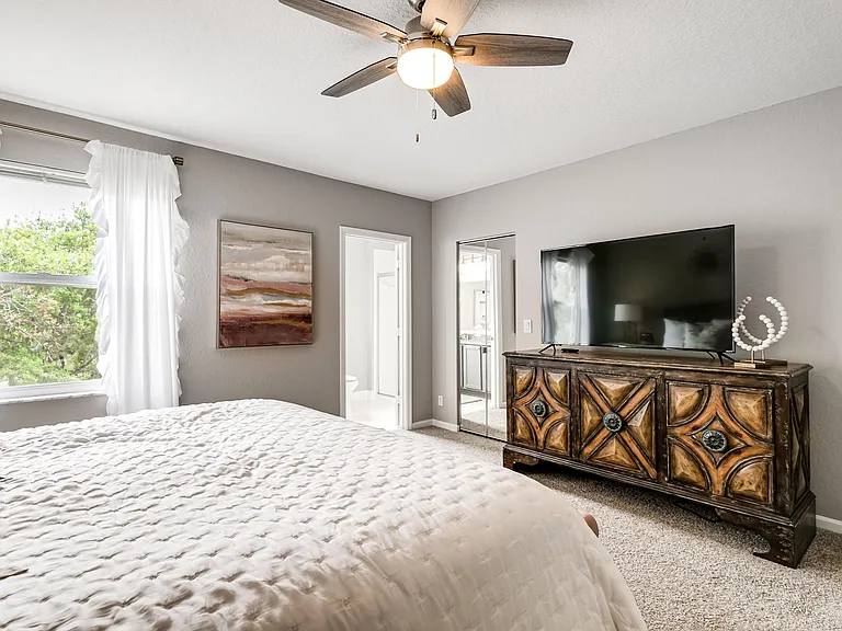 13354 Georgian Ct — Photo 14