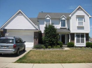 8342 Sherwood Dr, Grand Blanc, MI