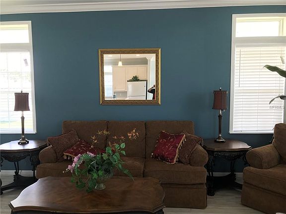 5th image of 257 Jamaica Dr #257