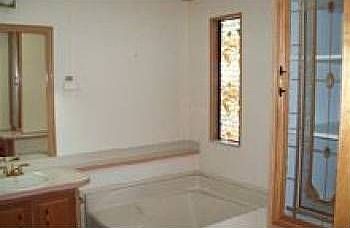 2nd image of 60 Horseshoe Falls Dr