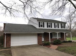 3426 Golf Dr, Parkersburg, WV 26104