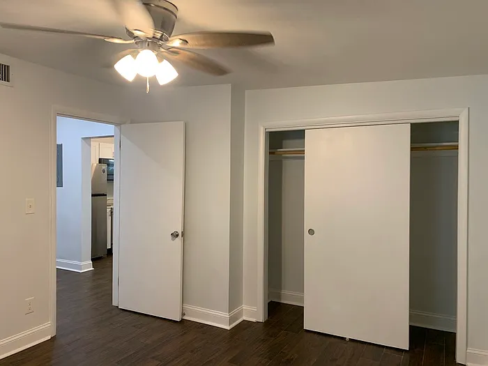 310 SW 2nd Ave — Photo 18