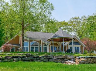 135 Stone Hedge Ln, Chester, VT 05143