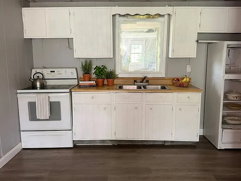 7261 & 7215 Hill City Rd #24 — Photo 3