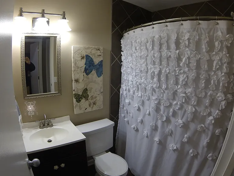563 Janet Dr — Photo 6