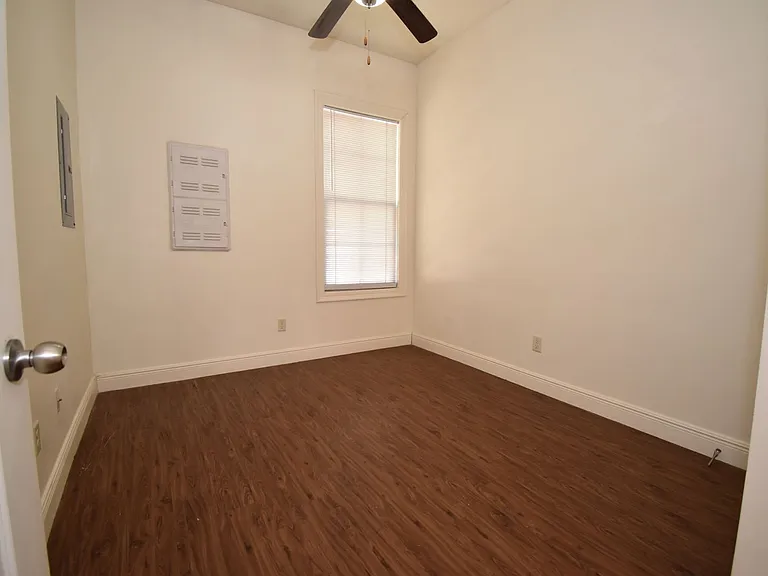2408-2464 W Barnett Springs Ave — Photo 18