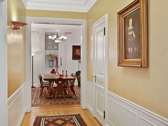 4th image of 2420 Broadway #1H