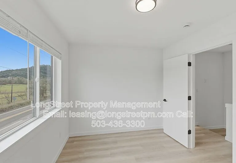 820 S 19th St — Photo 7