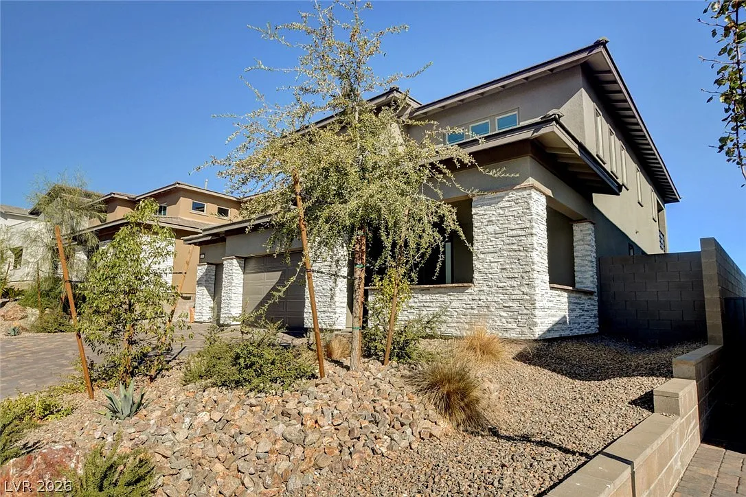 4 bed, 3.5 bath, 3191 sqft, $3,900 — Photo 3