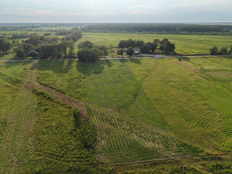 1st image of 481 Charlie Kuntz Rd
