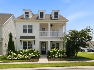 363 Hammock Ln, Spring Hill, TN 37174