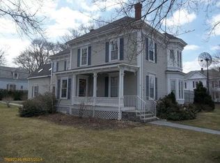 61 Lincoln St, Calais, ME 04619