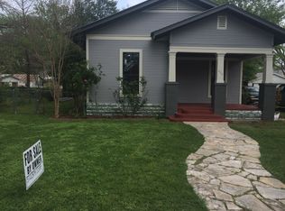 404 Short St, Smithville, TX 78957