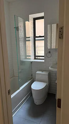 Rented by Abba Realty Associates INC | media 4