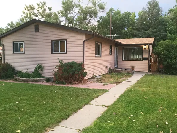 921 Sherry Dr, Riverton, WY 82501