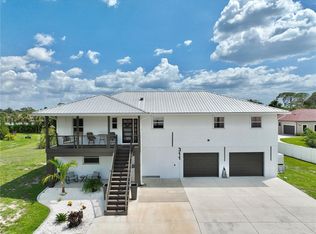 311 Roberts Rd, Nokomis, FL 34275