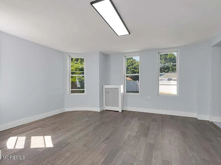 117 Cottage Pl — Photo 5