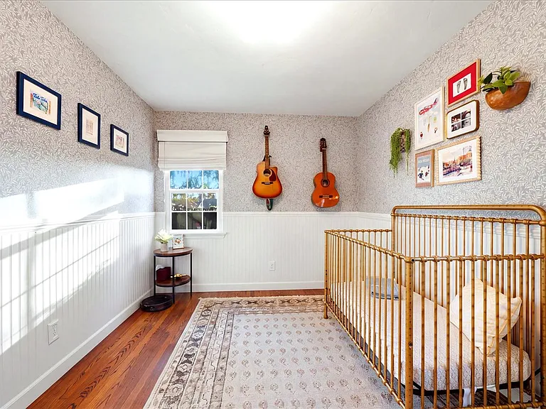 4526 Euclid Ave — Photo 15