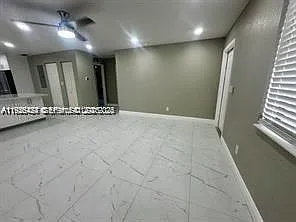 303 NW 7th St #1-2 — Photo 14