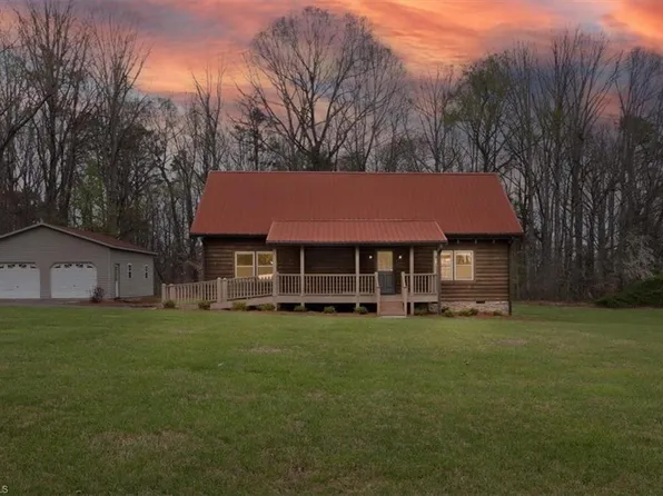 6537 Old Us Highway 421, East Bend, NC 27018