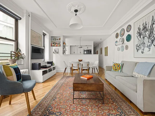 274 Saint Johns Pl APT 3C, Brooklyn, NY 11238