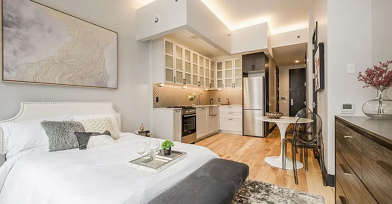 Rented by The KCI Group | media 6