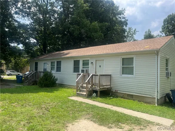 4422 & 4424 Baxter Rd, Prince George, VA 23875
