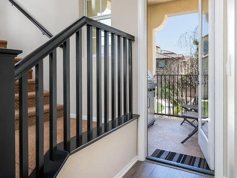 418 Stratus Ln #4 — Photo 8