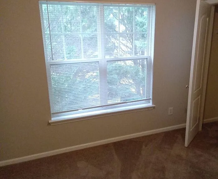 738 Ablow Dr — Photo 20