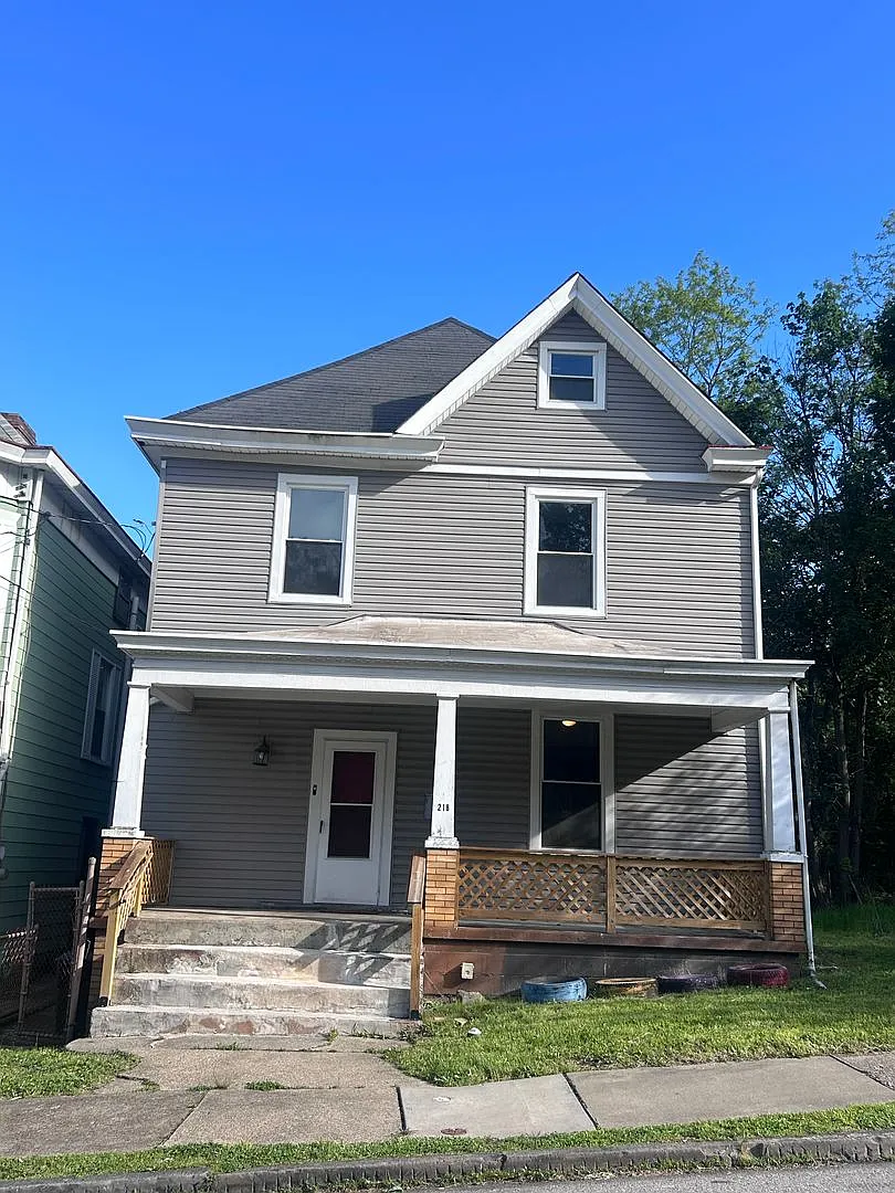Building Photo - 218 W Burgess St