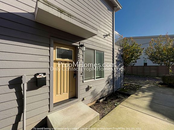 2nd image of 7726 SE Washington St