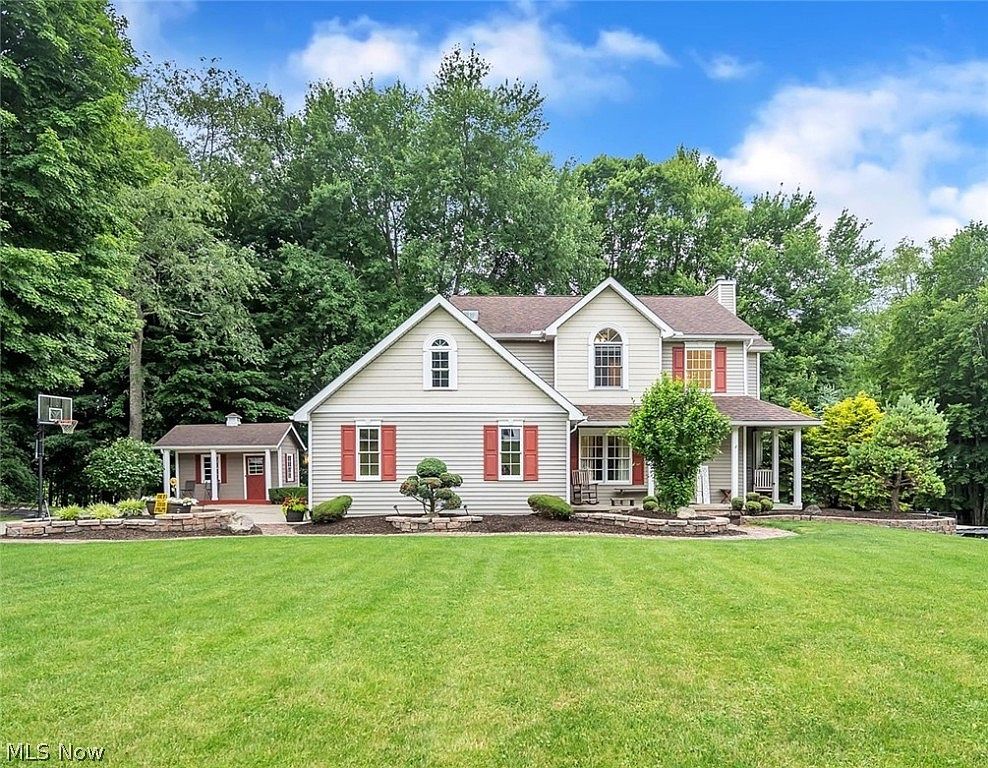 8197 Garfield Dr, Garrettsville, OH 44231 Zillow