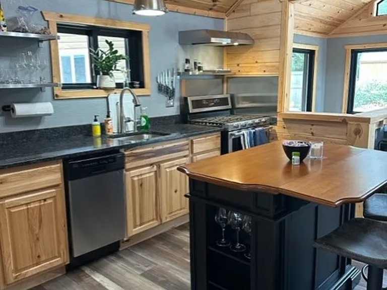28083 Norway Rdg — Photo 2