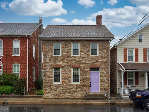 246 Marietta Ave, Mount Joy, PA 17552